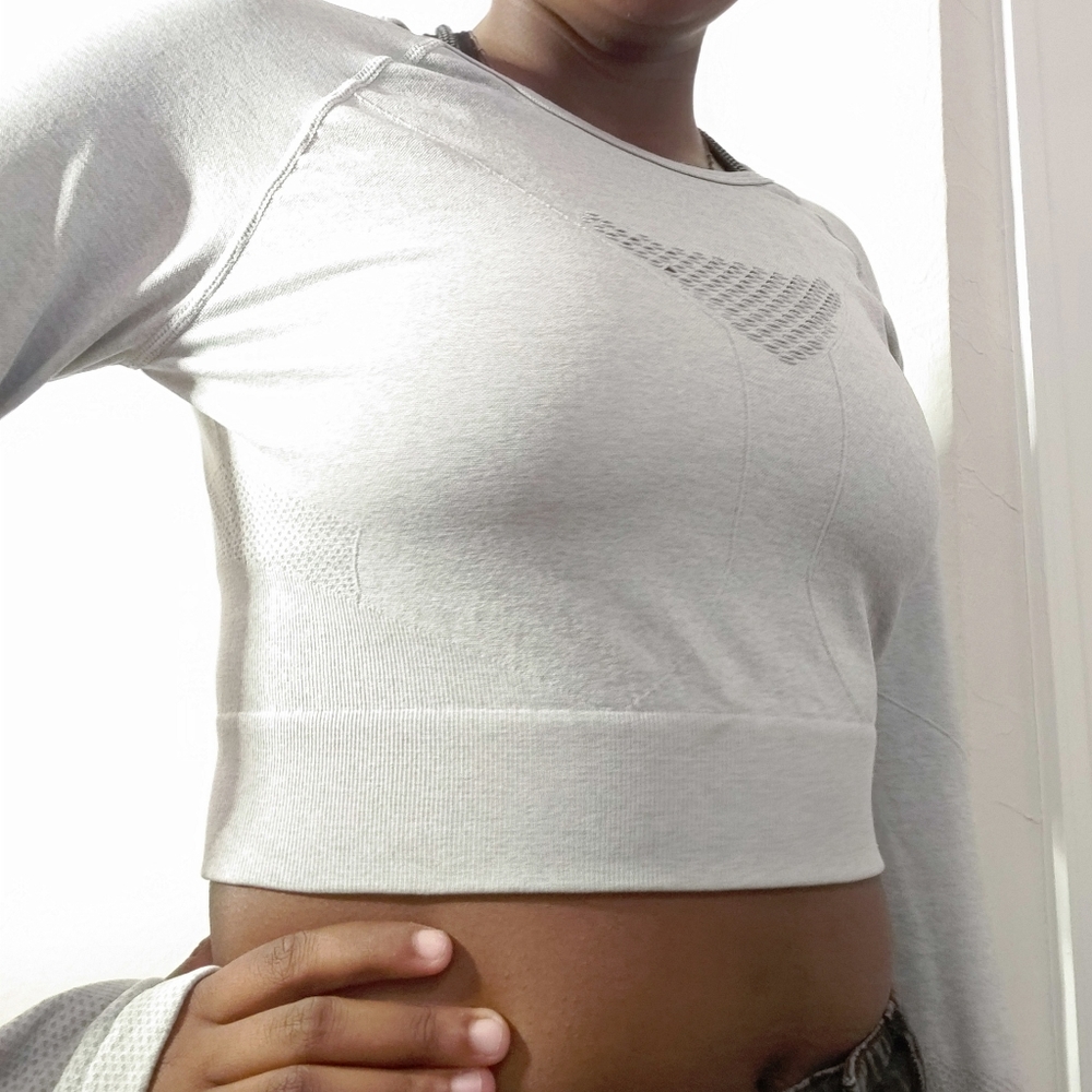 OtoS Long Sleeve Crop To